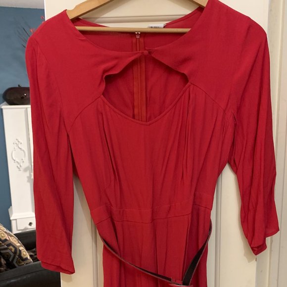 1940s VINTAGE-STYLE Red Mini Dress from Urban Outfitter's Cooperative line - Picture 10 of 12